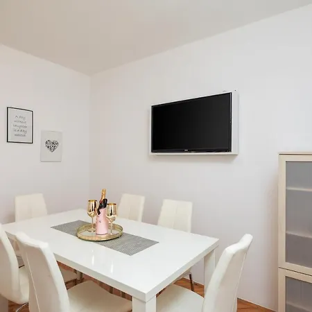 Seaside Blue Lejlighed *