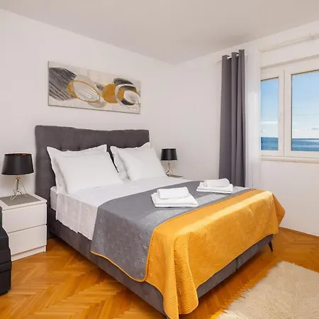 Seaside Blue Apartment *