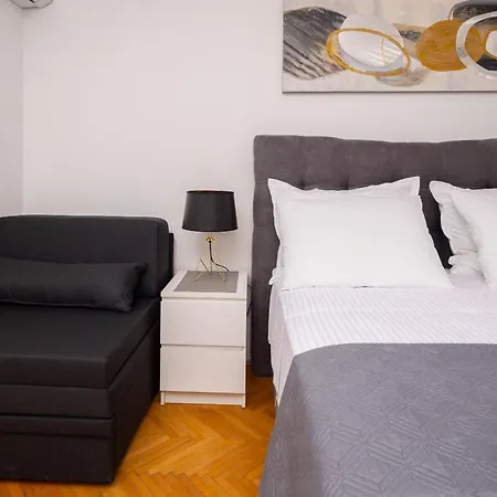 Seaside Blue Dugi Rat